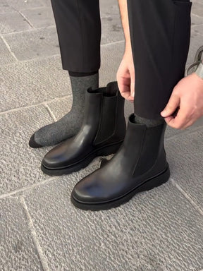 Versatile Chelsea Boots Men's Black Work Boots